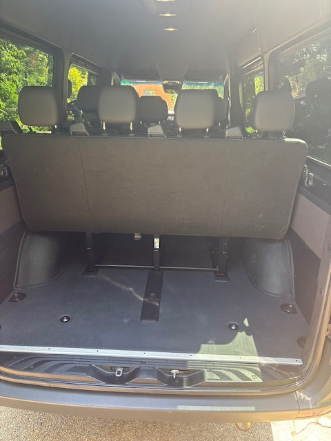 Mercedes Benz Sprinter 12 Passenger 2024