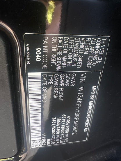 Mercedes-Benz Sprinter 12 Passenger 2025