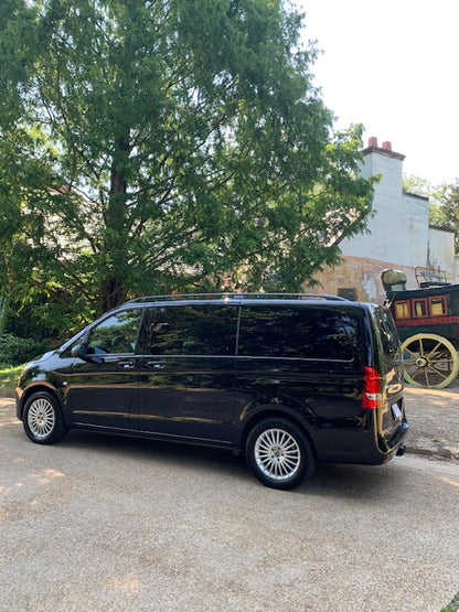 Mercedes-Benz Metris 8 Passengers 2023